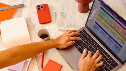 ¿Sabías que estás poniendo en riesgo tu empresa al emitir facturas al contado?-featured-image