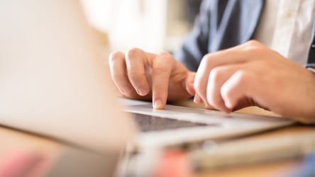 Cómo Determinar y Calcular el Sueldo de un Trabajador-featured-image