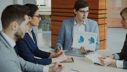 Informe de Ventas: Cómo Hacer Uno en 5 Pasos-featured-image